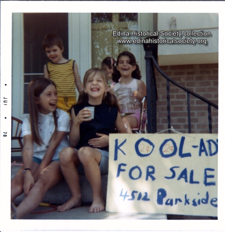 1980s Lemonade Stand